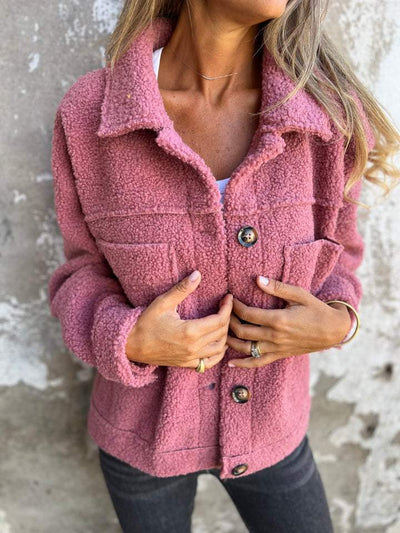 Kelly – Cozy coat for chilly days