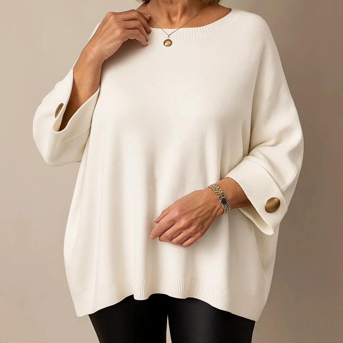 Elaine – Classic knit top with 3/4 sleeves