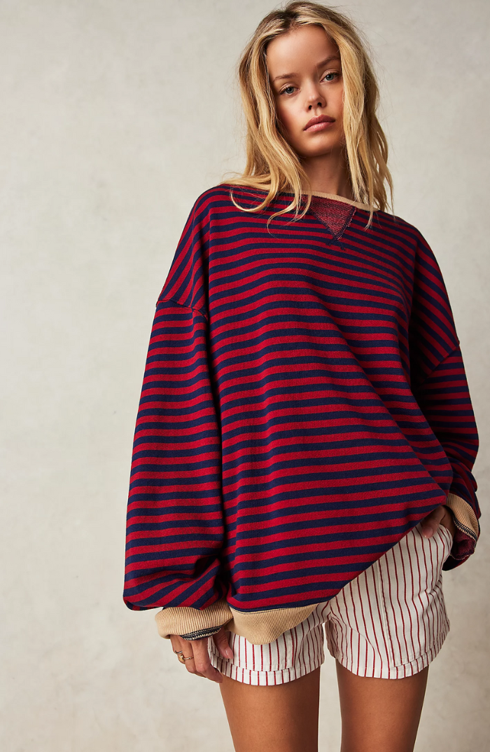 Janina – Striped oversized sweater for a bold autumn style
