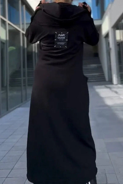 Anna – Long hoodie with a zipper made of soft and breathable material