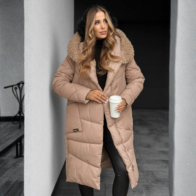 Margaret – Quilted coat with a soft hood