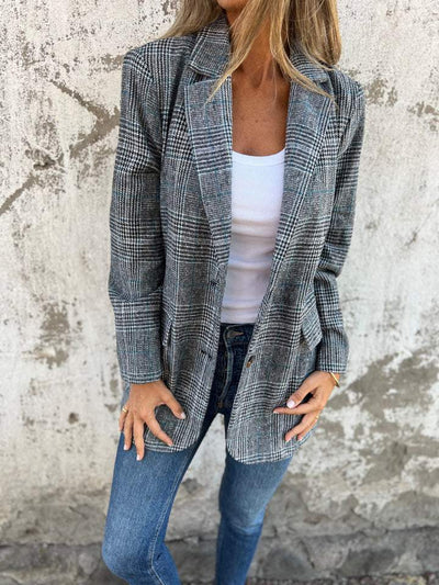 Jitka – Perfect Checked Blazer for Autumn