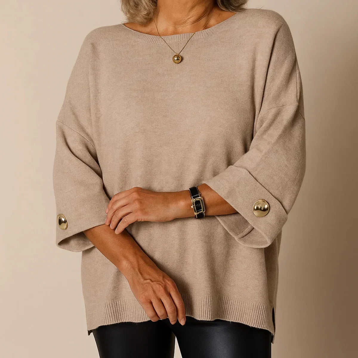 Elaine – Classic knit top with 3/4 sleeves