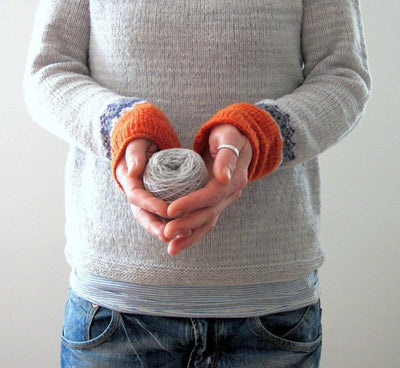 Joanna – Romantic Blouse for Cold Days