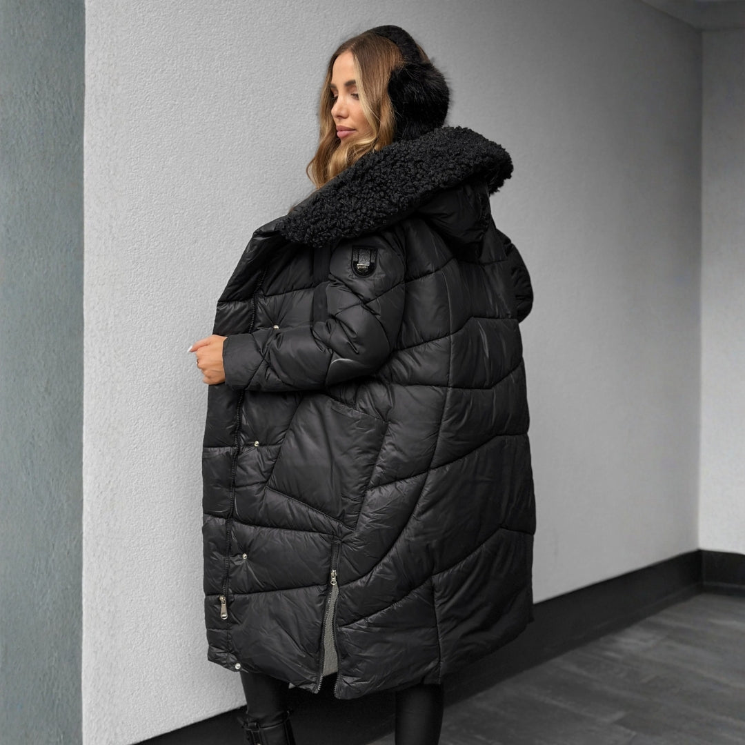 Margaret – Quilted coat with a soft hood