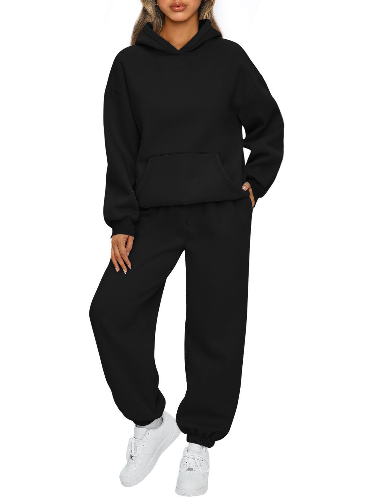 Eva – Stylish tracksuit for every day