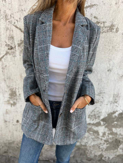 Jitka – Perfect Checked Blazer for Autumn