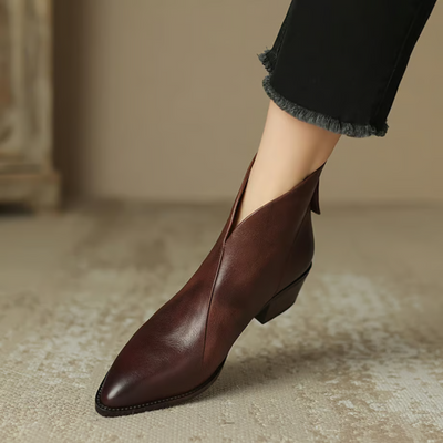 Margaret – Luxe ankle boots with a graceful low heel