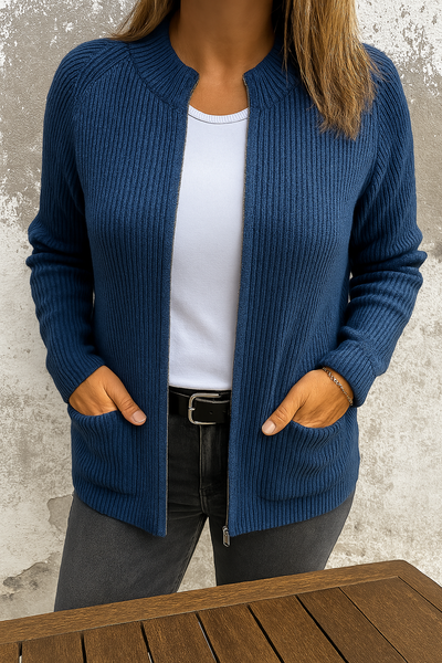 Irena – Stylish and Comfortable Vest for Autumn