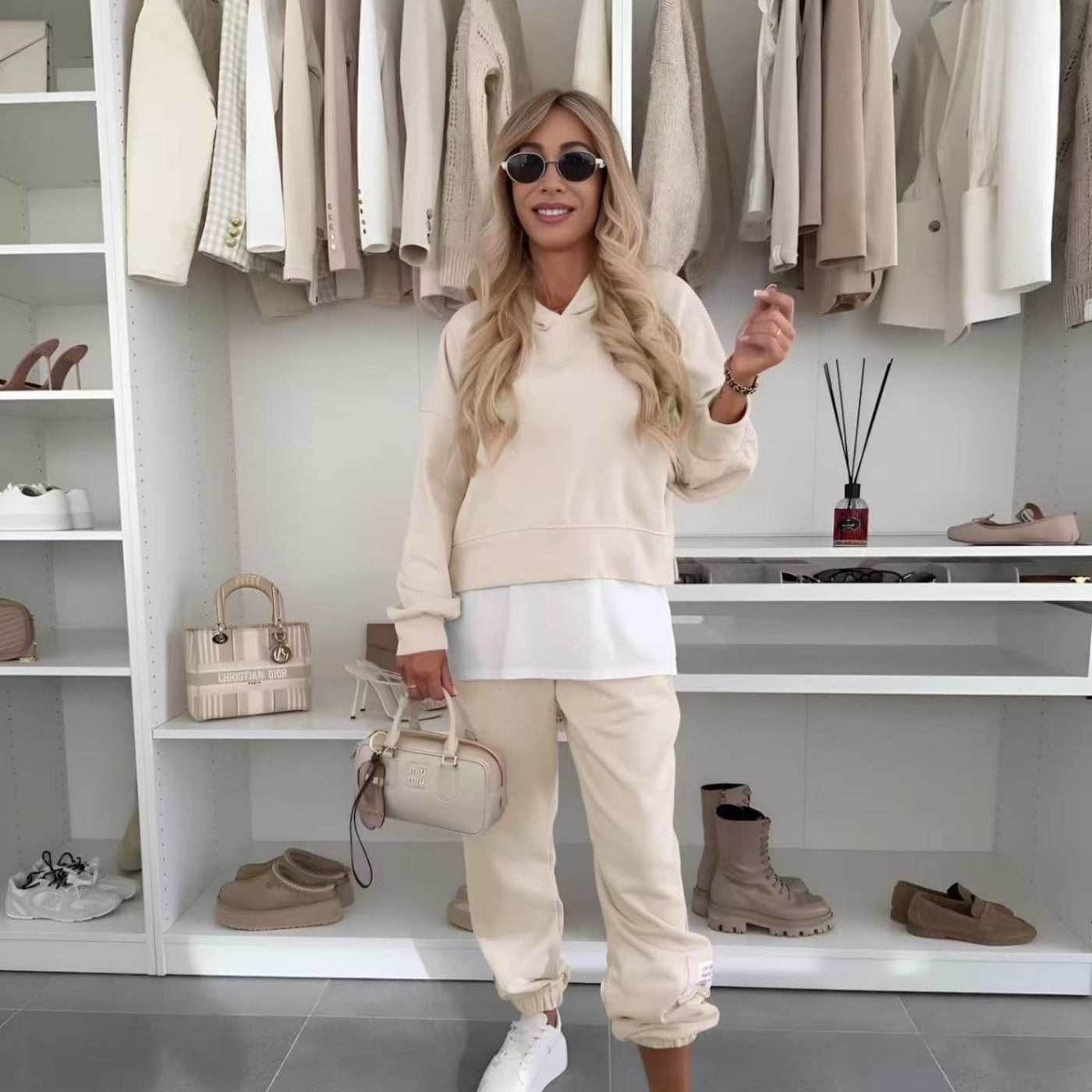 Jodi – Comfortable Set with Modern Block Design