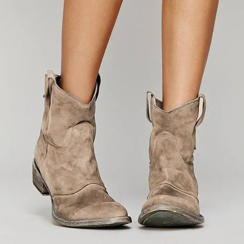 Marianne – Vintage Cowboy Ankle Boots