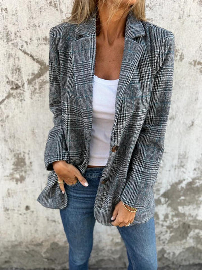 Jitka – Perfect Checked Blazer for Autumn