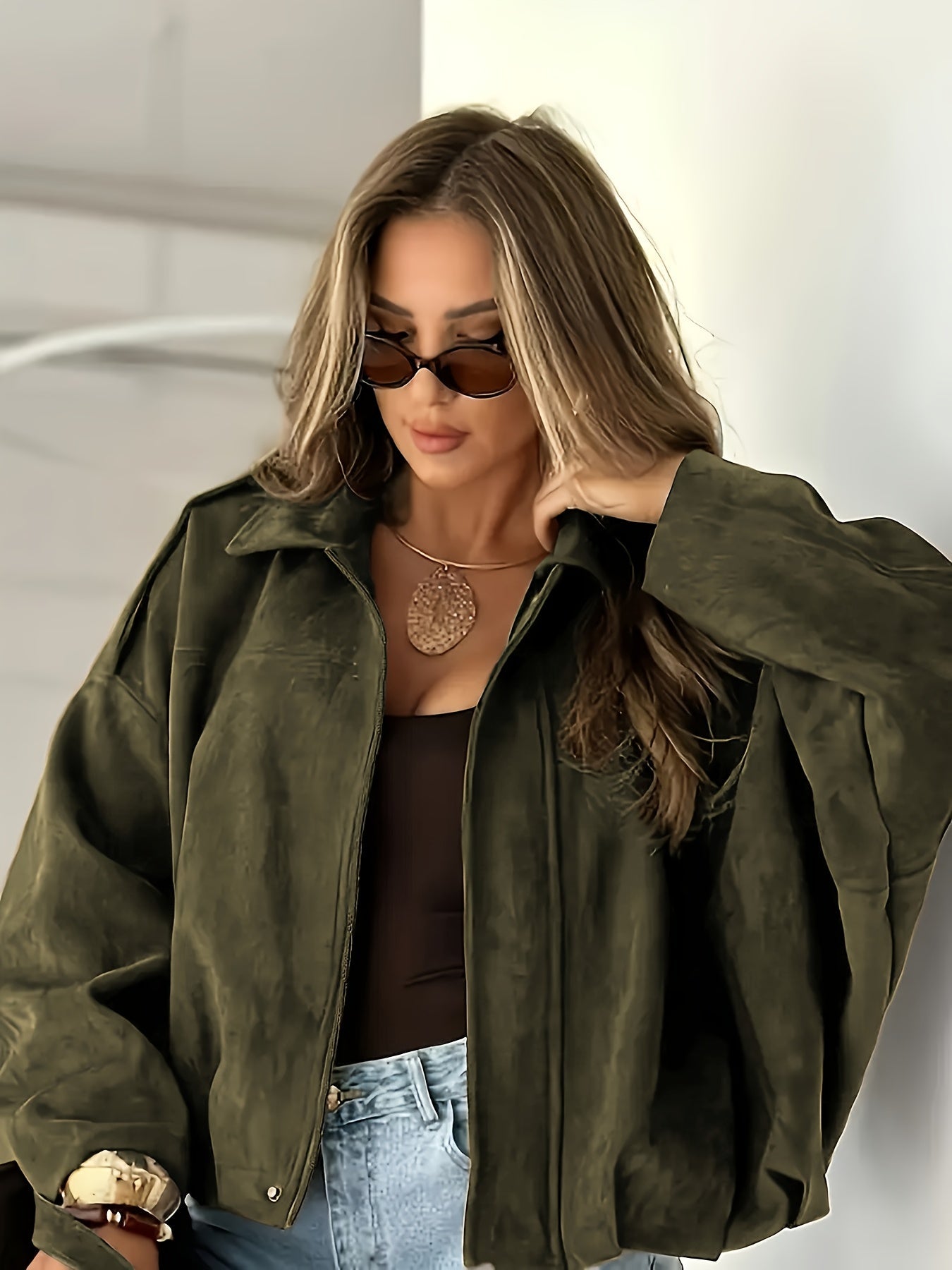 Šárka – Short Suede Jacket in Oversized Cut