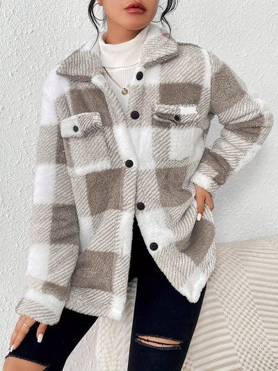 Eva – Elegant Plaid for Cool Days