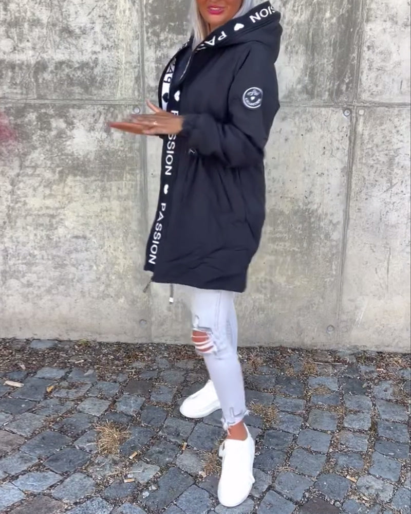 Džejna – Stylish and Warm Down Jacket for Cooler Days