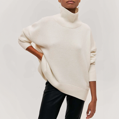 Eve – Elegant Polo Sweater for Every Occasion