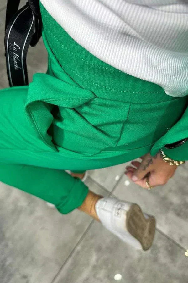 Jennifer – Chic Blazer and Jogger Set for Effortless Days