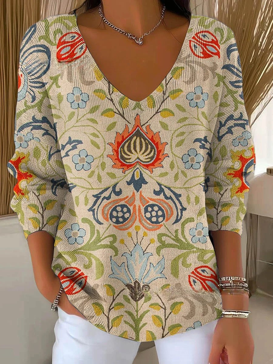 Nancy | Knitted Sweater with V-Neck