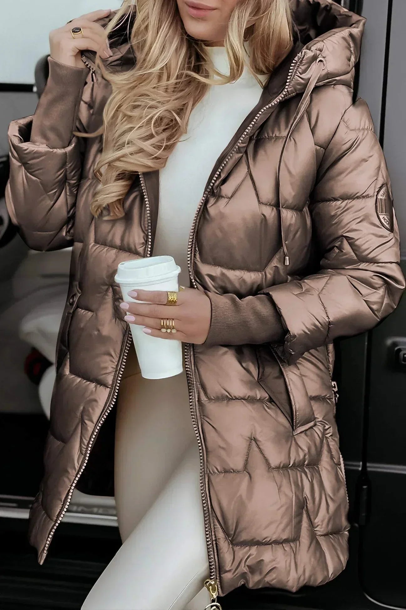Carla™ | Elegant Winter Coat with Hood