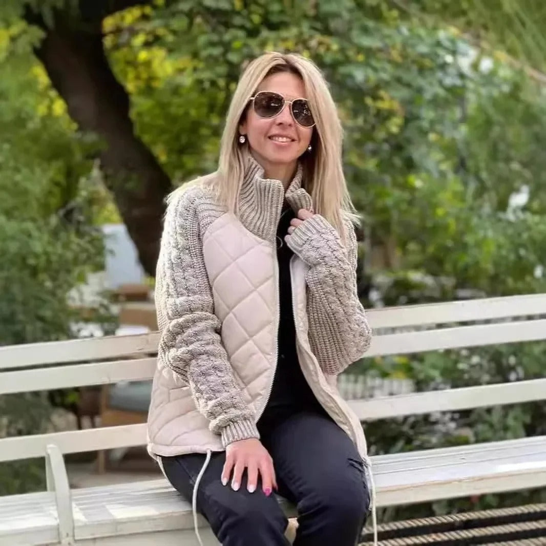 Elaine – Quilted jacket with knitted sleeves