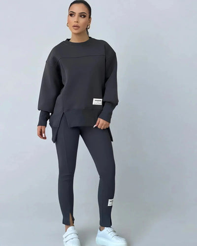 Simona – Perfect Oversized Tracksuit for Maximum Comfort