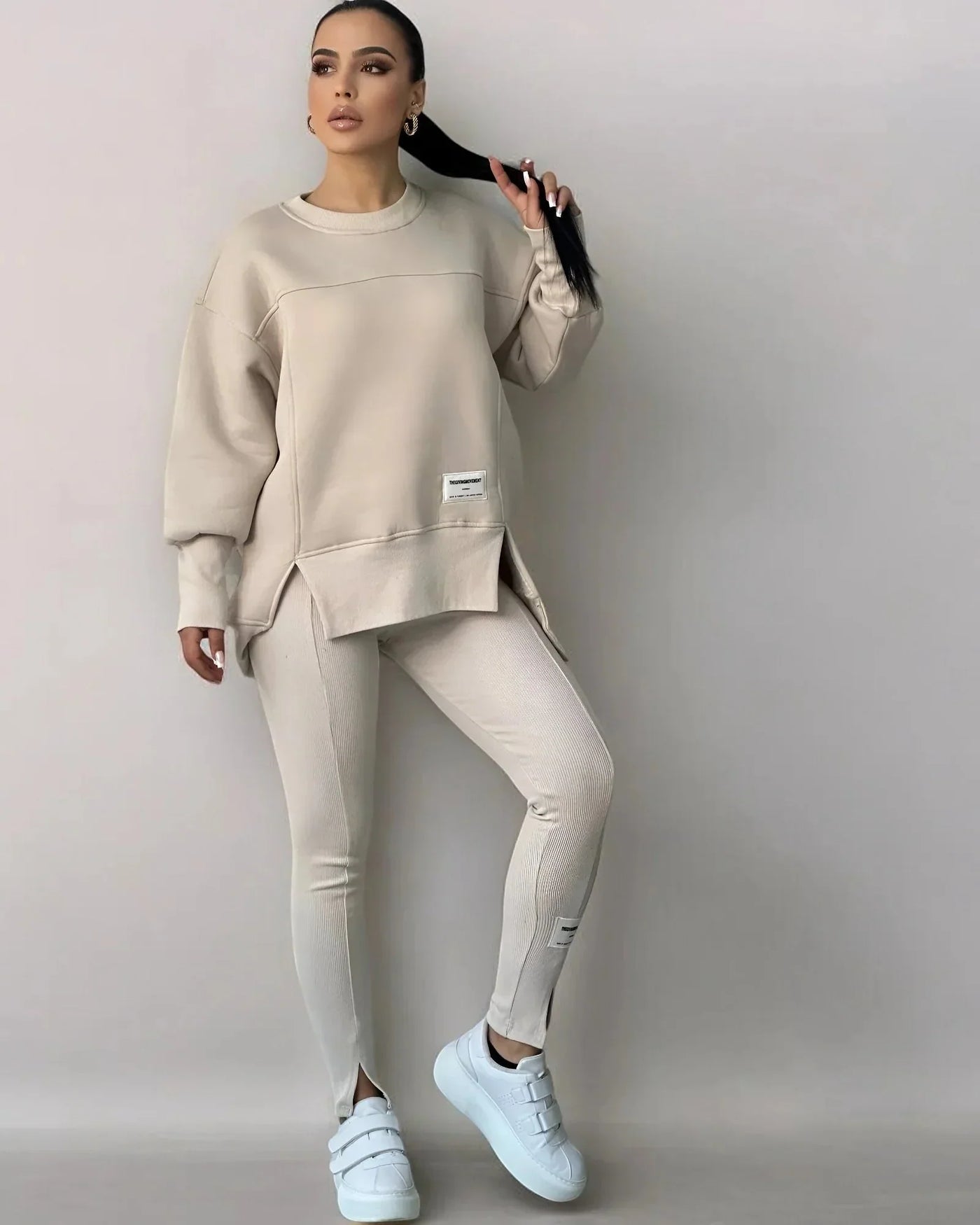 Simona – Perfect Oversized Tracksuit for Maximum Comfort
