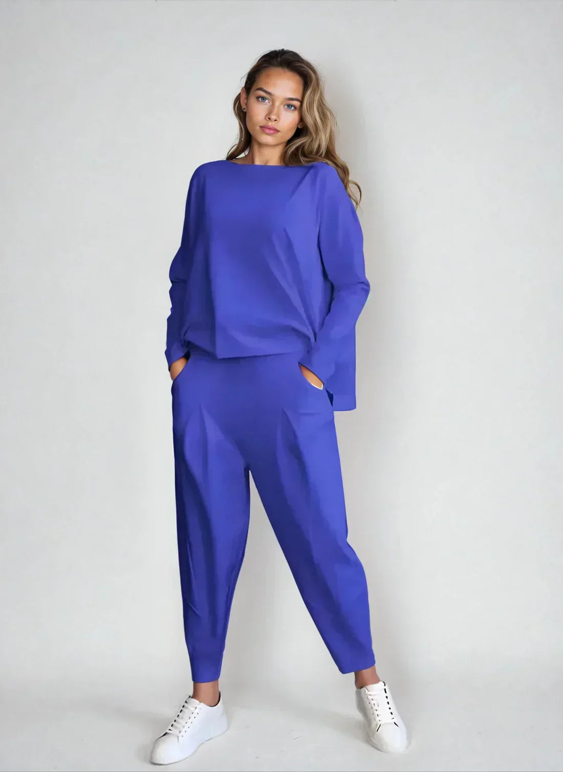 Marcela – Nordic simplicity with feminine charm