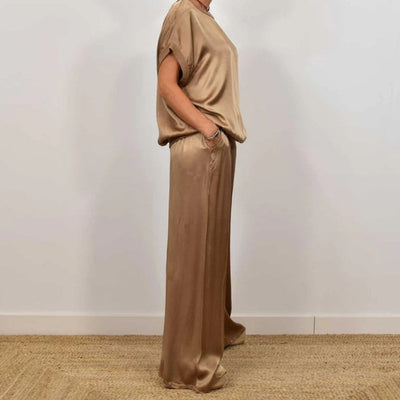 Elena – Two-Piece Set for Confident Women